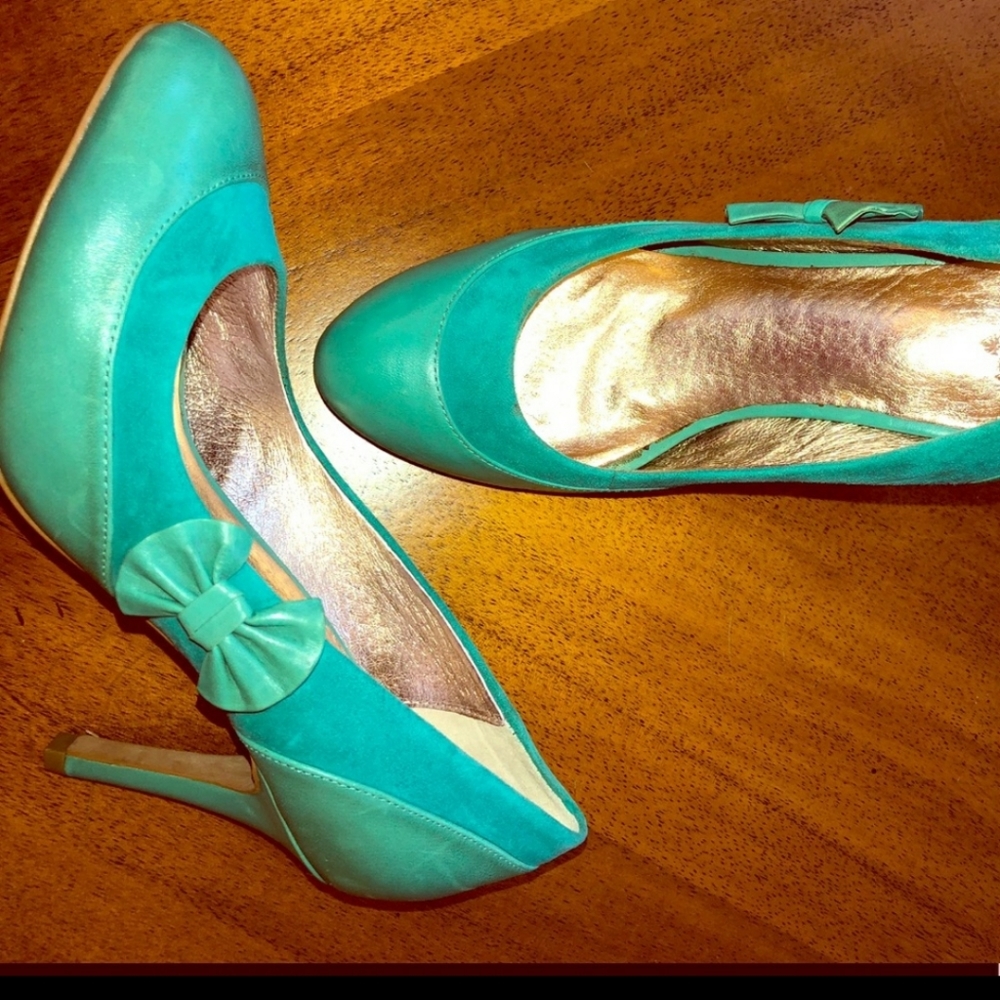 Vintage Anthropologie Pumps